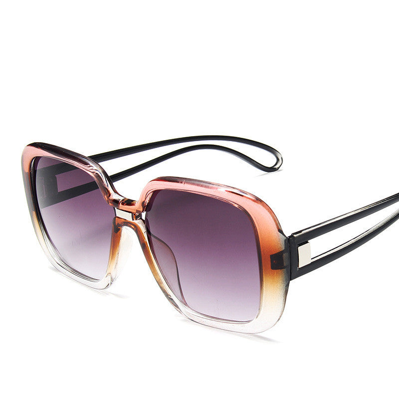 Large frame sunglasses with gradient sunglasses