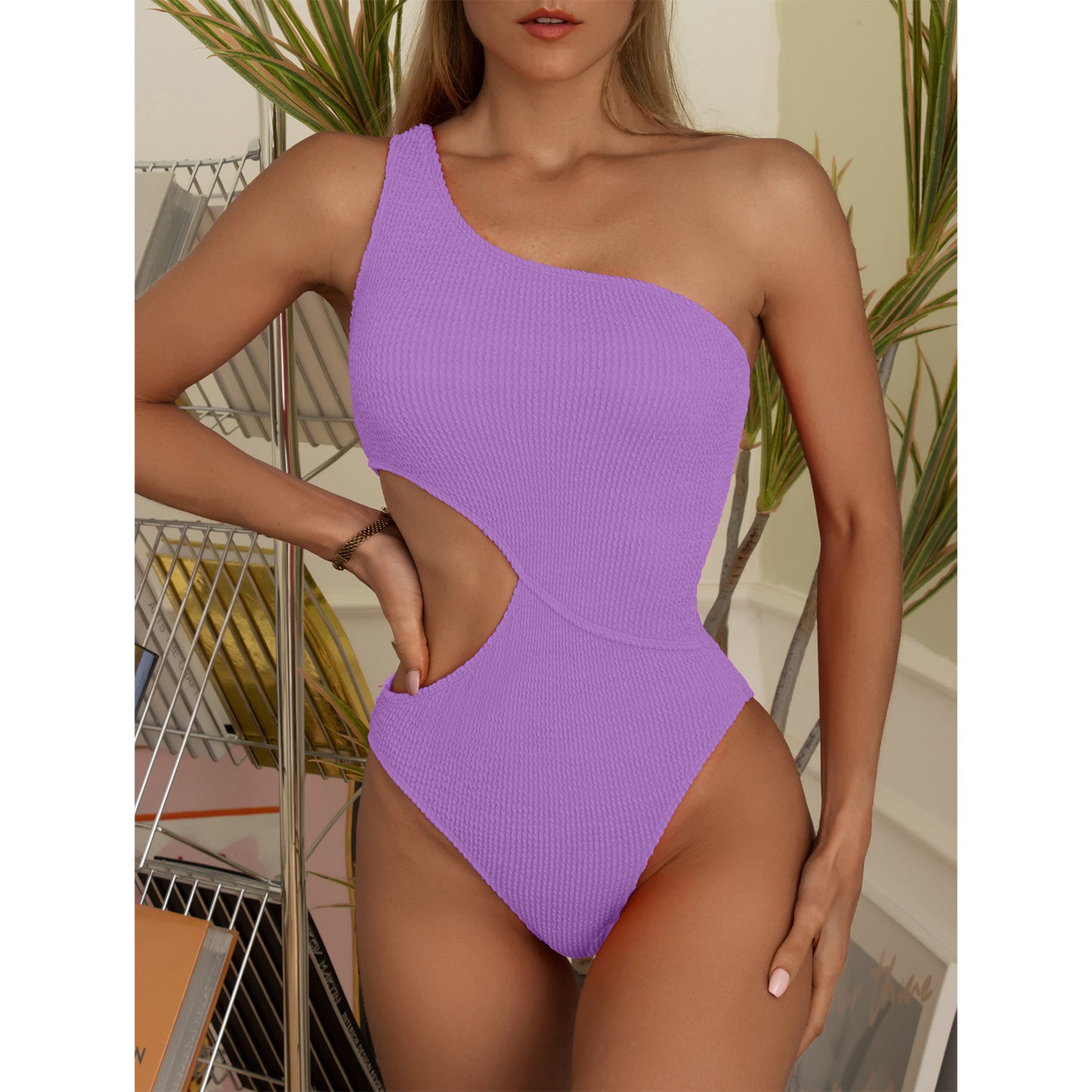 Shoulder side cut out swimsuit