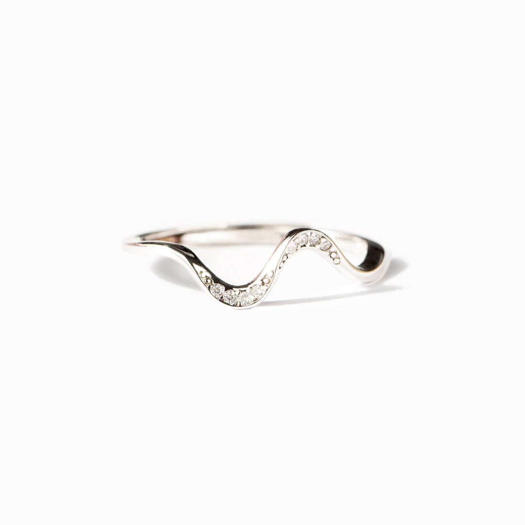 Simple Wave Ring